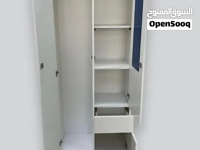 خزانة ملابس