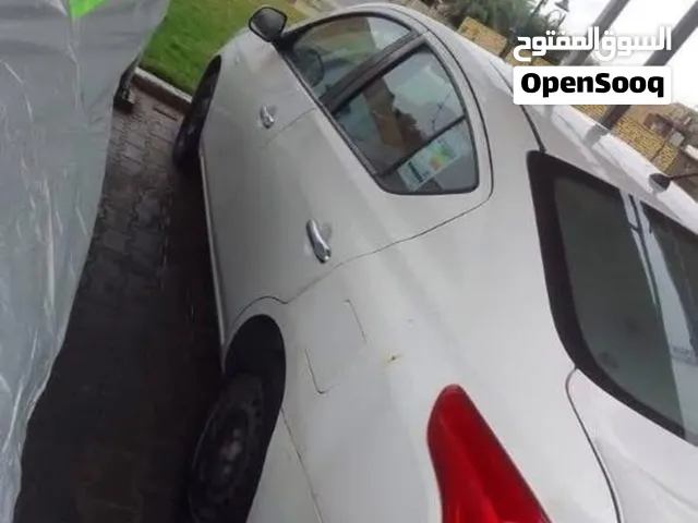 Used Nissan Sunny in Basra