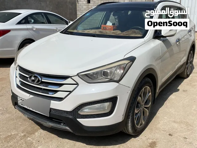 Used Hyundai Santa Fe in Basra