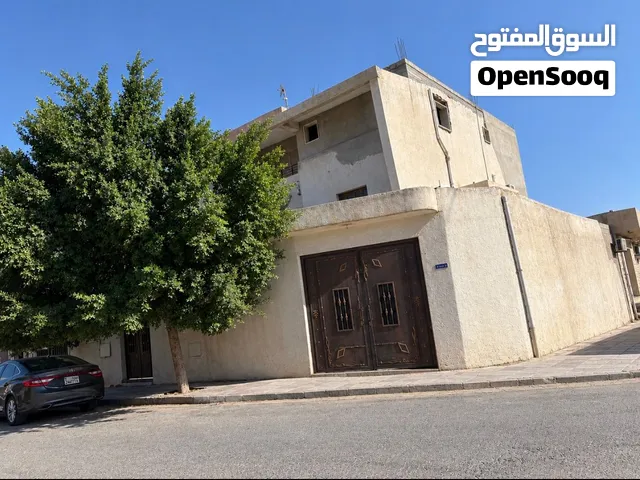 منزل سكني و تجاري بموقع ممتاز