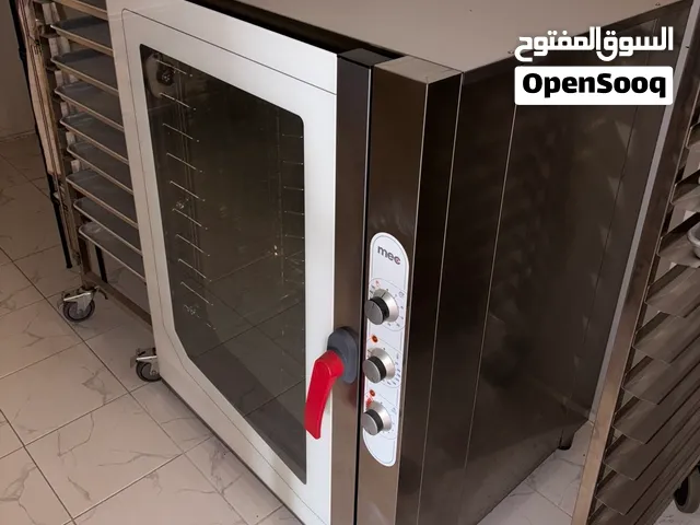 للبيع: تجهيز كامل لكافية و مخبز وجاهز للتشغيل