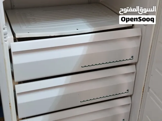 فريزر للبيع
