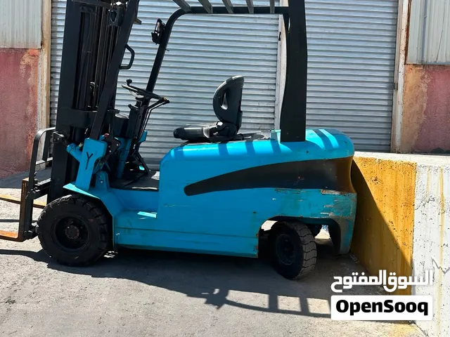 رافعه شوكيه كهربائيه موديل 2025