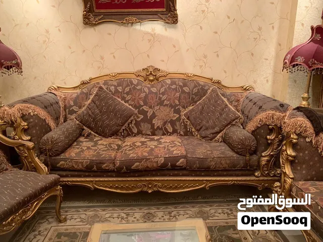 طقم صالون كلاسيك مدهب كامل للبيع - حالة جيدة جدًا