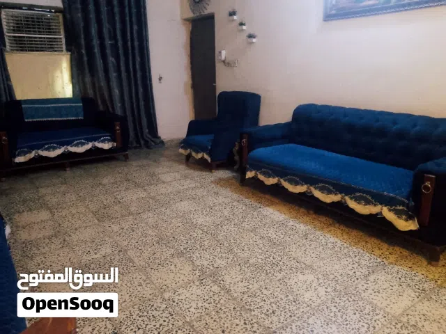 تخم بلون نيلي
