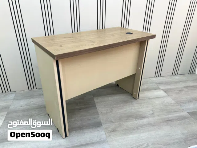مكتب 100*50 تفصيل خشب أنيق  مكتب عملي وأنيق يعطي لمسة فخامة لمكانك
