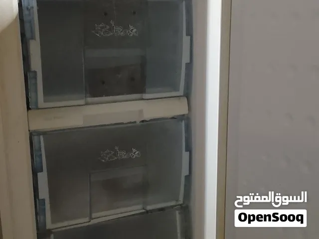 فريزر عامود