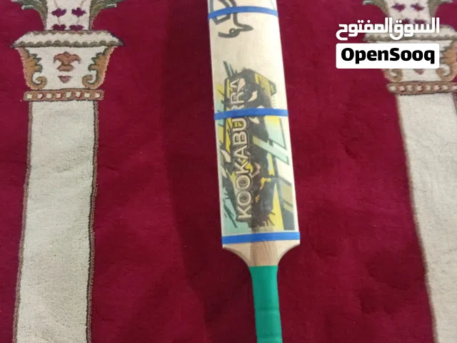 مضرب كريكت مستعمل Kookaburra بحاله جيده