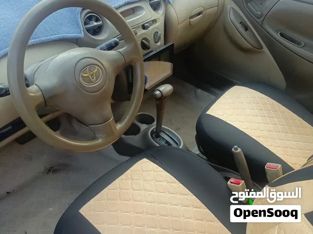 للبيع تويوتا ايكو موديل 2005 تسجيل وتأمين 31/1/2027