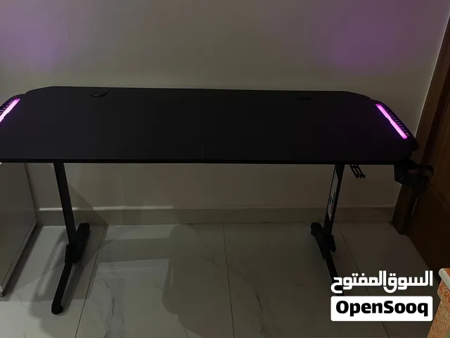 طاولة قيمنق 140x60 RGB