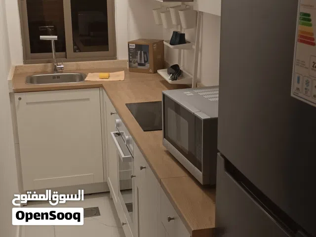 شقة مفروشه للايجار اليومي والاسبوعي والشهري خدمه 24 ساعه في مناطق عمان غرفه وغرفتين وثلاث