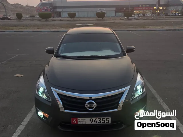 نيسان التيما  2013 model  exelent condition gcc car  خليجي بحالة ممتازة  مكان تواجد السياره - العين