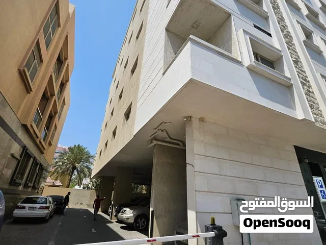 بنايه للبيع عمر 4 سنوات عجمان النعيميه ودخل 10%