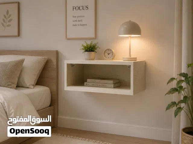 طاولة حائط معلقة متعددة الاستخدامات بتصميم عصري يوفر المساحة، مثالية لغرفة النوم والمدخل والمكتب ...