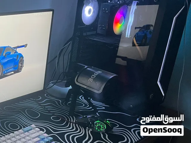 كيس نسخه نادره اصليه من msi فيها آرجيبي من الكيس نفسه متوتره الالوان.