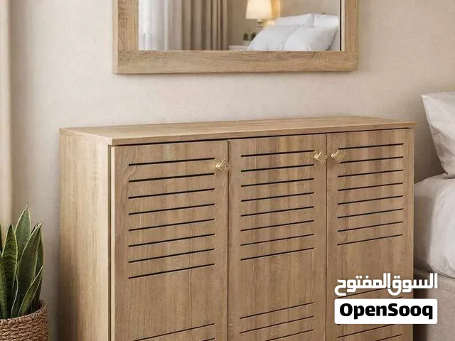 خزانات احذيه مع امرايه