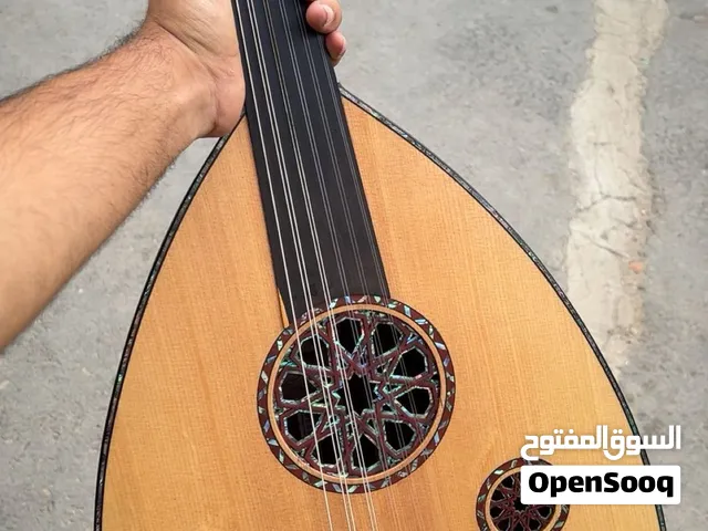 عود مصري فخم صانع سيد علي الهاوند