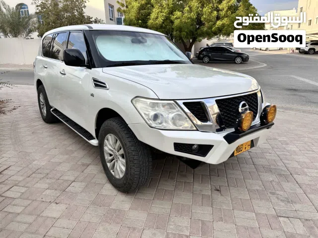 نيسان باترول SE ممشى بسيط وكالة بهوان للبيع