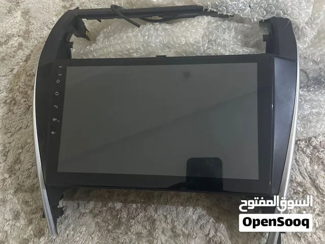 شاشة اندرويد مع ديكور كامري 2017 نظفيه وشرط كل شي شغال فيها
