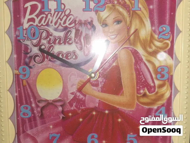ساعة حائط لغرفة أطفال بنات باربي Horloge murale pour chambre de fille barbie