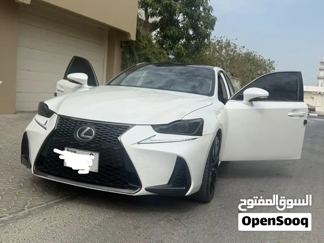 لكزس IS 300  F sportموديل 2017 للبيع