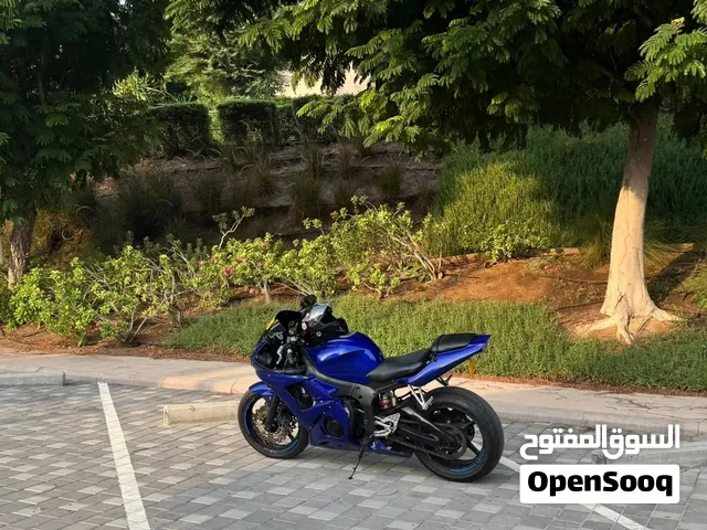 ياماها R6 للبيع