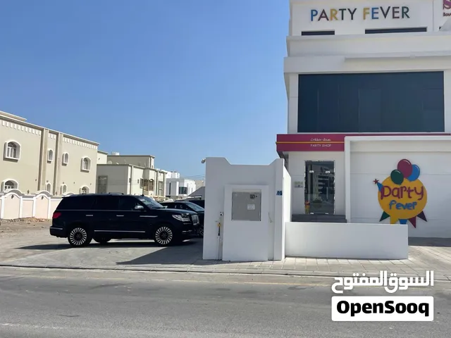 فرصة استثمارية مميزة فيلا راقية للإيجار (زاوية) متوفر فيلا راقية (من أصل توين فيلا) بموقع مهم