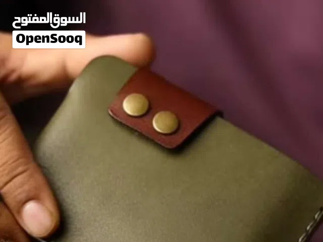 شنط و محفظات جلد طبیعی صنع یدوی