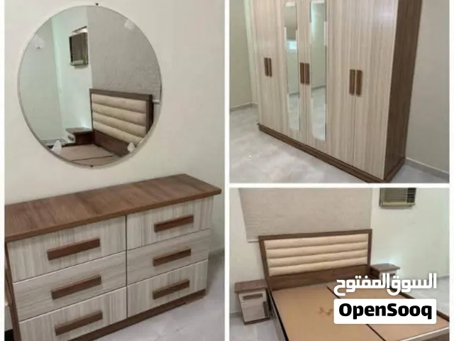 King size bedroom set free Dalaviery and cash Dalaviery