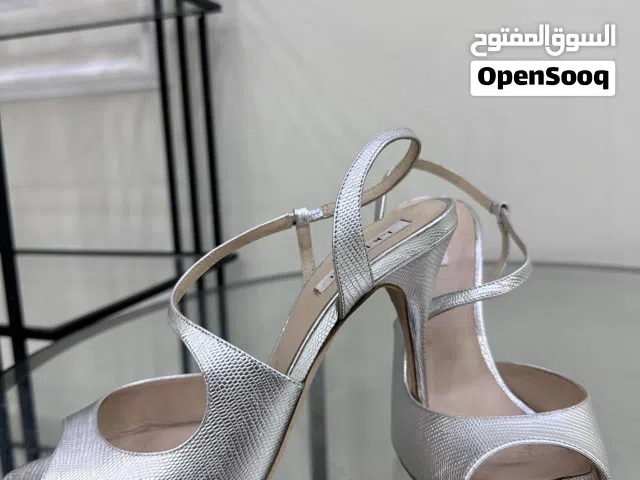 كعب جوتي مستعمل