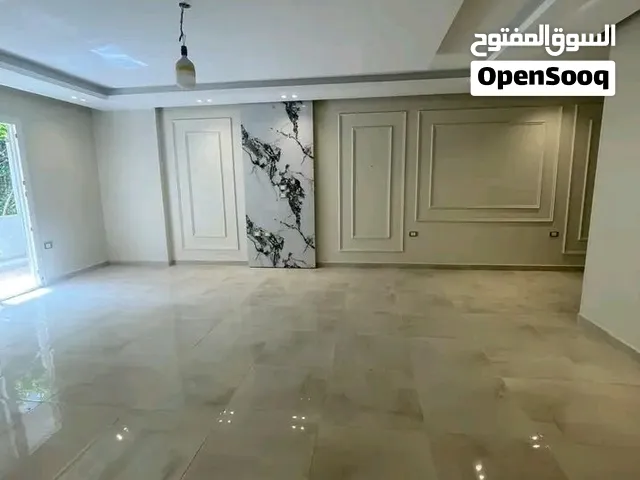 شقة جميلة جدا للايجار لأصحاب الزوق الراقي بالشيخ زايد