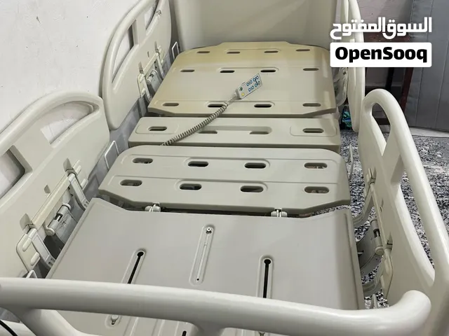 سرير طبي كهربائي مع ريموت