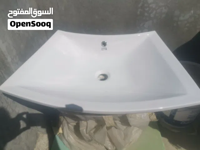 مغسلتين و خزانه