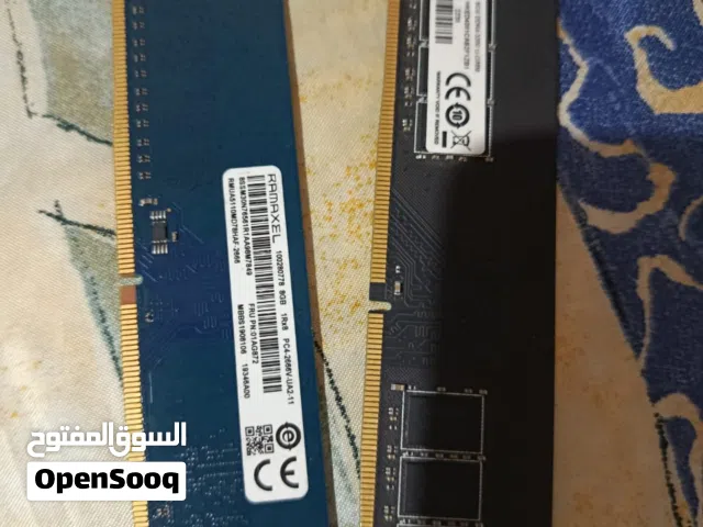 2 × 8 RAM DDR4