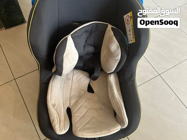 كرسي سيارة للأطفال لون رمادي من سنتر بوينت