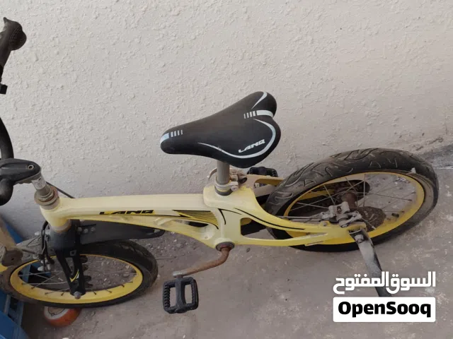 سيكل أطفال من شركة LANQ (دراجة هوائية )و سكوتر درفت كهربائي بثلاث عجلات وثيم سبايدرمان،