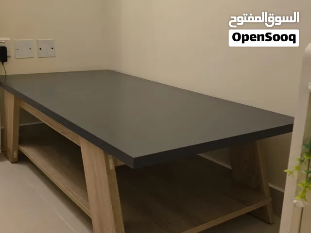 طاولة وسط -coffee table