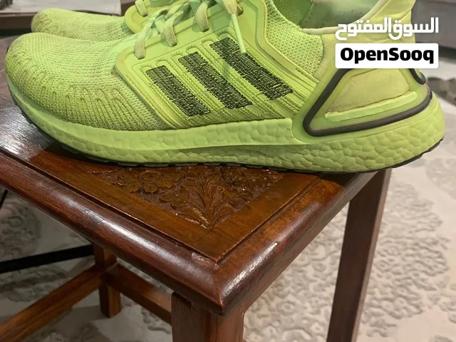 اديداس مقاس 42 ونص اصلي غسله يرجع جديد