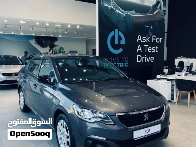 Sedan Peugeot in Amman