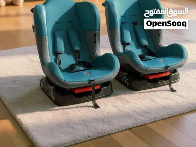 مقاعد سيارة للأطفال