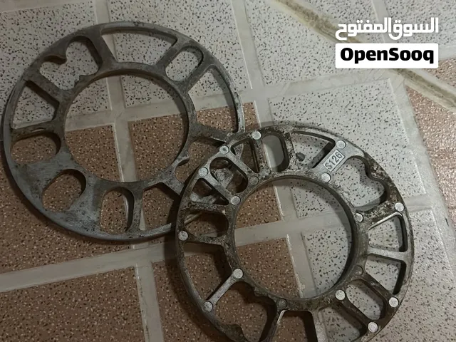 واشر قياس5mm يركبن لكل السيارات الصالون