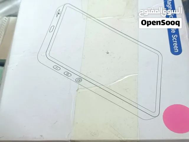 شاشت سيلفي