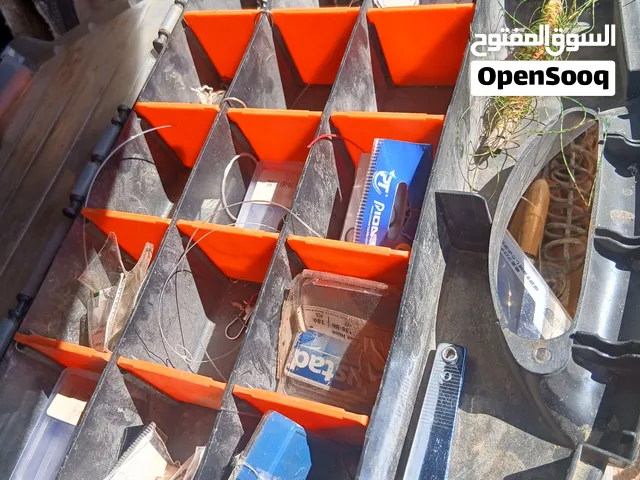 عدة صيد سمك احترافيه نخب مستخدمه بحالة ممتازه جدآ الاتصال على الرقم  او ابعث واتس انا ارن