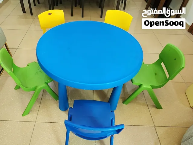 طاولة اطفال 5 كراسي. Children's Table with 5 chairs