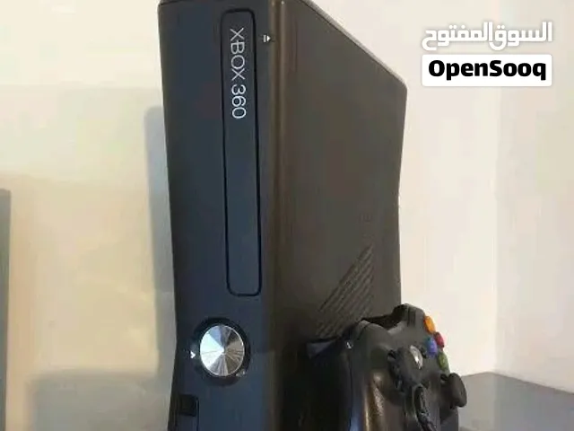xbox 360  الون الاسود موديل الاصدار القديم الاصلي الحجم الكبير في حالت الوكاله مستعمل شرط الفحص
