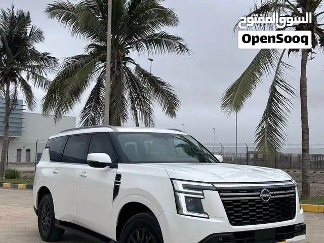 SUV Nissan in Dhofar