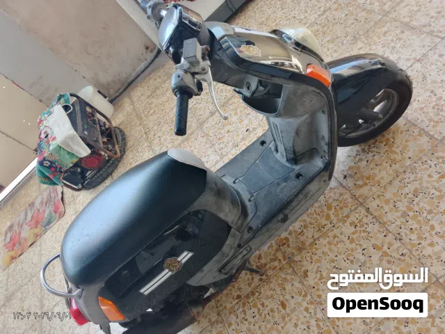 دراجه بوليسي نظيفه جدا رمبه كلشي شغال بيها كهربائيات حاويه