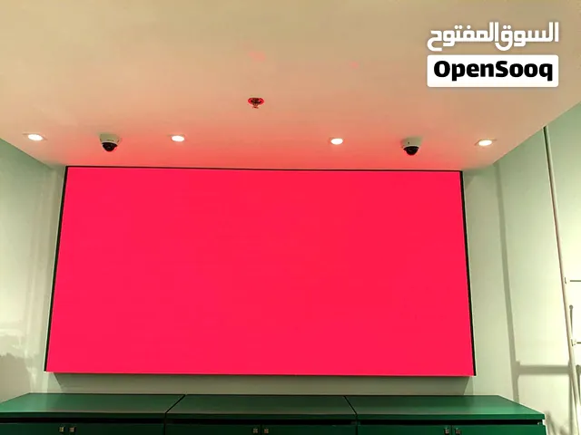 شاشة LED داخلية 2.56 × 1.28 م للبيع Indoor LED Screen 2.6m x 1.3m