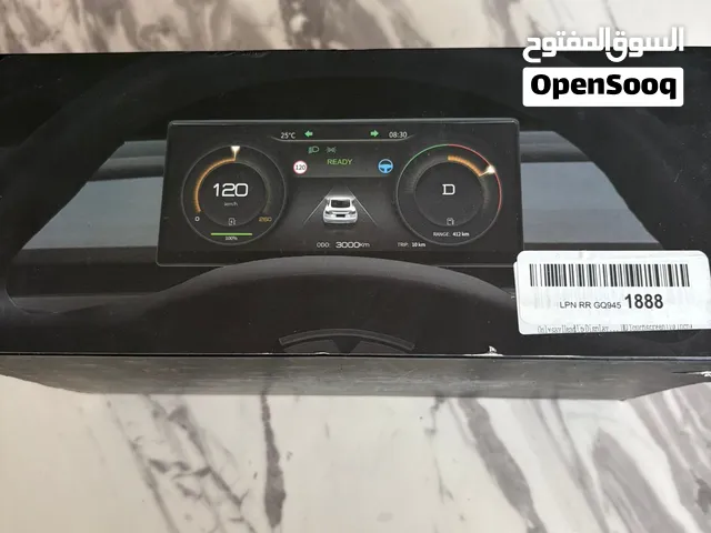 Heads-up screen display for Tesla model 3