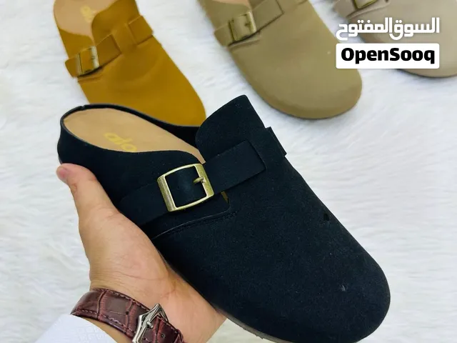 نعال سليبر رجالي مستورد يوجد مقاسات من 41 إلي 45 يوجد شحن جميع المحافظات